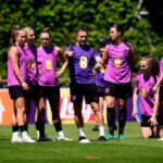 Lionesses Journal - Deň 17: Anglicko zotavuje -va z Rollercoaster Win ako švédske lízanie rany