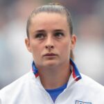 Lionessová hviezda Ella Tone zdieľa srdce -rozvíjajúce sa rodinné vyhlásenie dni po víťazstve v euro | Futbalový šport