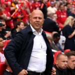 Liverpool Transfer News: Arne Slot Eyes Striker £ 45 M et deux doubles mouvements de Premier League