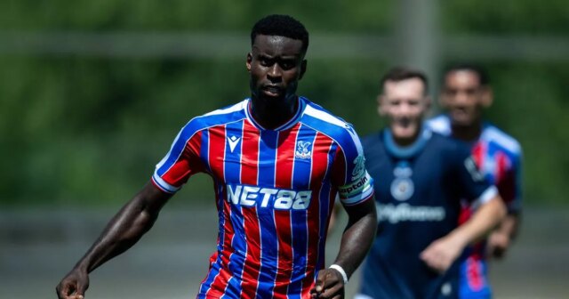 Liverpool Transfer News: Arne Slot propose une affaire d'échange et des tableaux «Prenez-le ou laissez-le» Offre Marc Guehi
