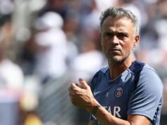 Paris Saint-Germain chce v roku 2026 získať obrancu Barcelony Luis Enrique PSG žiada trpezlivosť s Xabi Alonsos Real Madrid