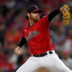 MLB Handelsdeadline: Blue Jays získava víťaz Cy Young Shane Bieber