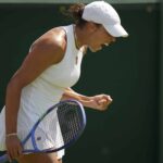 Madison Keys z Spojených štátov reaguje počas jeho tretej strany ženských singlov proti Laure Siegemundovej v Nemecku na majstrovstvách tenisu vo Wimbledone v Londýne v piatok 4. júla 2025.