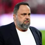Majiteľ Nottingham Forest, Evangelos Marinakis, pošle Tottenhamovi Morgan Gibbs-biele posolstvo