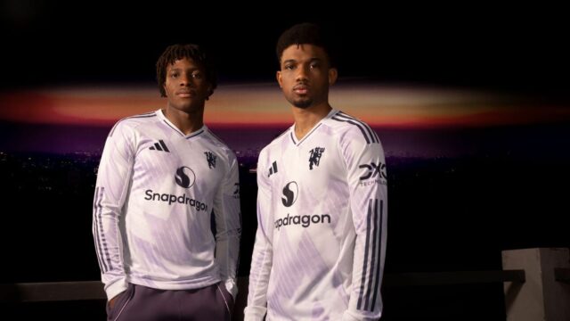 Man United Return 'Snowflake' pre 2025-26

