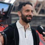 Man Utd dosiahne „verbálnu dohodu“ pre štvrtý podpis ako zbierku „lekárskeho“ dátumu po MBEUMO