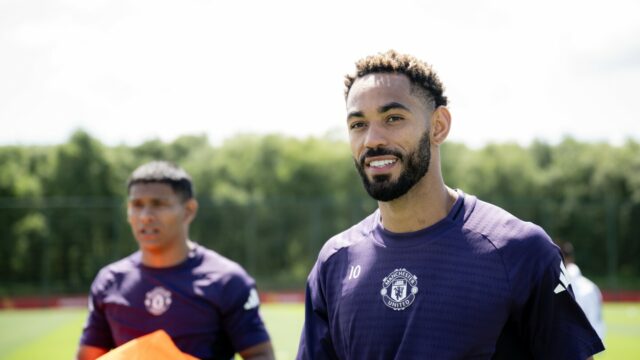 Manchester United vs Leeds: Ako môžete priateľsky priateľský, tímovými správami

