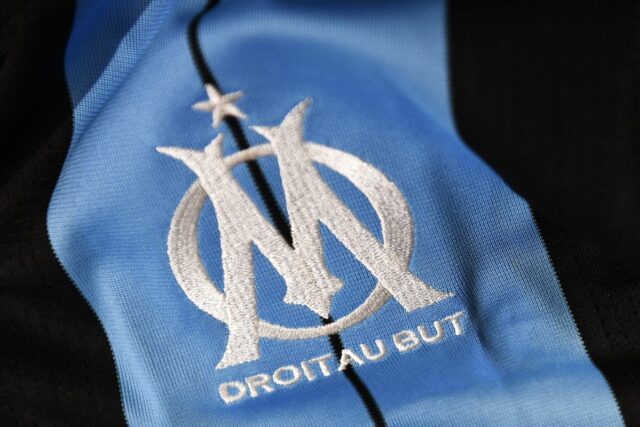 Marseille je predurčená podpísať Francúzsko International Felix Bientck z Paríža FC Podpisovanie

