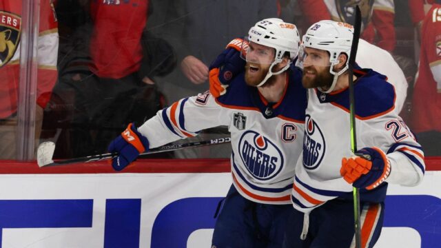 McDavid, Draisaitl hrá v hre Beer League

