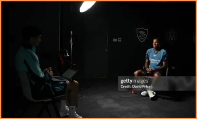 Christian Mosquera v tréningovom tíme Arsenalu