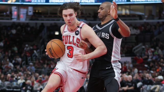 NBA Ranking voľných agentov - CP3, Kuming, Ayton medzi novými 10 najlepšími 10

