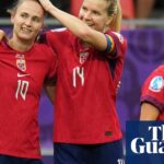 Neskorý víťaz Grahama Hansena je poklesom Fínska a Nórsko ho uvádza v posledných ôsmich | Dámske Euro 2025