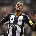 Newcastle odmietol poprieť, že Alexander Isak išiel do AWOL Training sám v Španielsku
