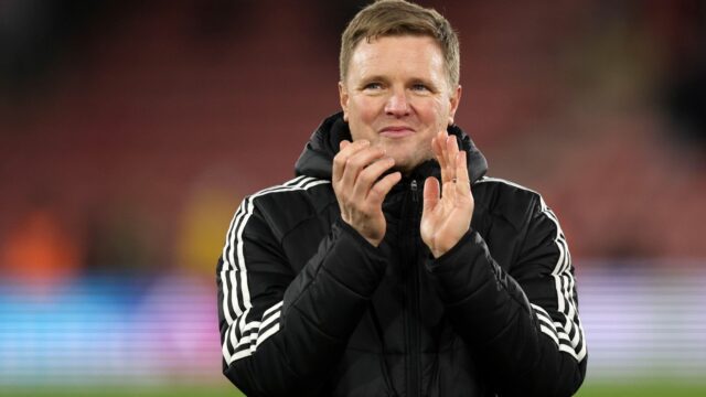 Newcastle „Diskutuje“ „Dvaja útočníci Premier League prostredníctvom možnosti„ Prenos Man Utd “

