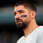 Nick Castellanos z Phillies konfrontuje fanúšika pre porazenie spoluhráča po strate