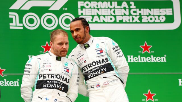 Bottas a Hamilton mali v Mercedes jedinečný úspech a stále zostávajú silní priatelia