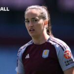 Obranca Aston Villa Patten podpísal novú trojročnú dohodu