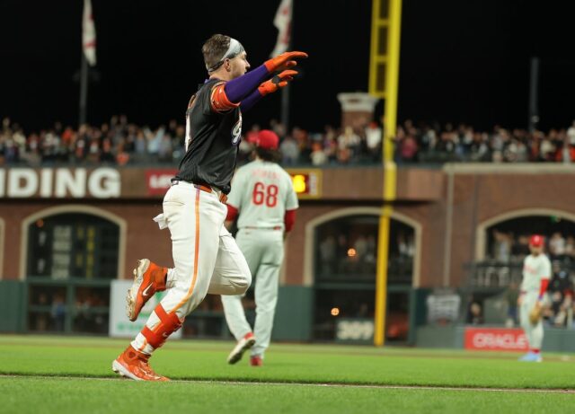 MLB: Philadelphia Phillies San Francisco Giants