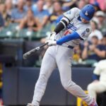 Okhtani vezme Mirirowski hlboko pred nováčikmi Brewers 12 fanúšikov 12