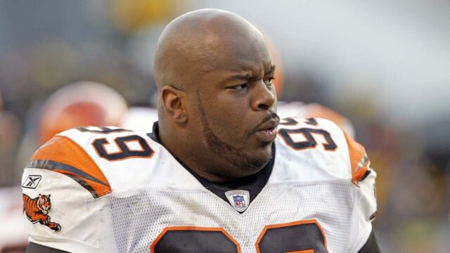 Oliver Gibson, bývalý hráč Steelers a Bengals, mŕtvy na 53

