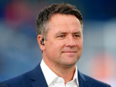 Owen tvrdí, že podpis za 74 miliónov libier „nie je riešením“; zostali „ohromení“ správami od Carricka Owen „Nevidím nič ako Liverpool, pokiaľ Berta Signature nemôže byť„ chýbajúcimi kúskami “