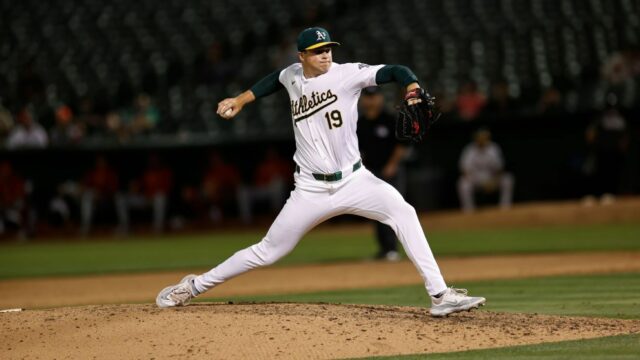 Padres pridáva tvrdohlavý A bližší Mason Miller k Bullpenovi

