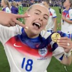 Hviezda Anglicka Chloe Kelly Teraz vo finále eura zvíťazili dve ženy