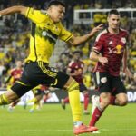 Posádka predlžuje pôžičku Andres Herrera do júna 2026