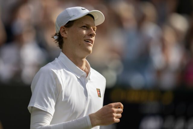 Posledné slová trénera Jannikovi Sinnerovi pred vyhlásením finále Wimbledon

