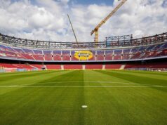 Odborový zväz robotníkov protestoval pred Camp Nou proti nezákonným podmienkam Prečo Barcelona nezabezpečila druhú licenciu pre Joan Gamper Trophy