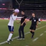 Mikel Arteta vystrelil Fury na sociálnych médiách po tom, čo zabránil Pedrovi Porro urobiť výstrel