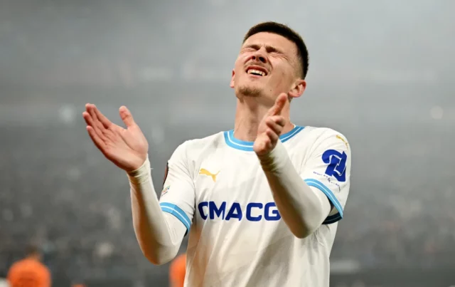 Quentin Merlin a Valentin Rongier opúšťajú Marseille Training Field, aby sa podpísali pre Rennes

