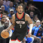 Rakety predávajú kameru Whitmore, aby sa zúčastnili NBA