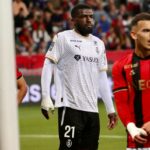 Reims 'Cédric Kipré, aby sa pripojil k meste Ipswich v pôžičke