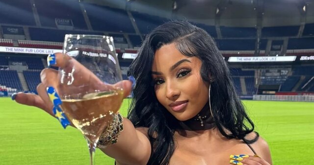 Rencontrez le `` bon ami '' Rubi Rose de Noni Madueke - Star du rap chaud qui azenal cible les appels vidéo
