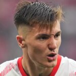 Risk Man utd hrá chybu s Benjaminom Seskom ako prstom, ktorý ukazuje Duo Old Trafford