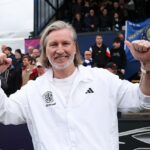 Robbie Savage bol vymenovaný za režiséra Forest Greena a nahradil Ligu národov Steva Cotterila