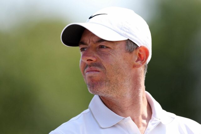 Rory McIlroy frustrovala zachytenú zelenú „sh*t“ na Genesis Scottish Open 2025


