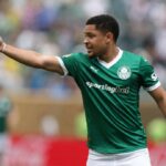 Rovnako ako Barcelona, ​​stratil na majstrovstvách sveta v klube 2 milióny euro Vitor Roque Vitor na majstrovstvách sveta v klube