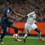 Rovnako ako Kevin Danse, pomohol objektívu bojovať proti súťaži Premier League o Samson Baidoo