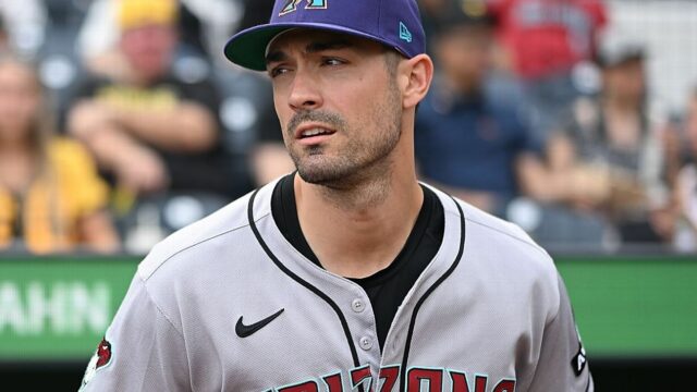 Royals získal útočníka Randal Grichuka z Diamondbacks

