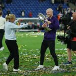 Sarina Wiegman a jeho pravý muž Arjan Veurink oslavujú víťazstvo Euro 2025 Anglicko 2025