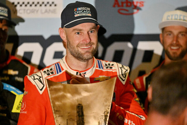 Shane Van Gisbergen sa otvára na svojej ceste NASCAR ako „Foraster“

