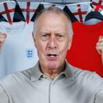 Sir Geoff Hurst offre un cri de ralliement en remuant aux lionnes au nom de la nation