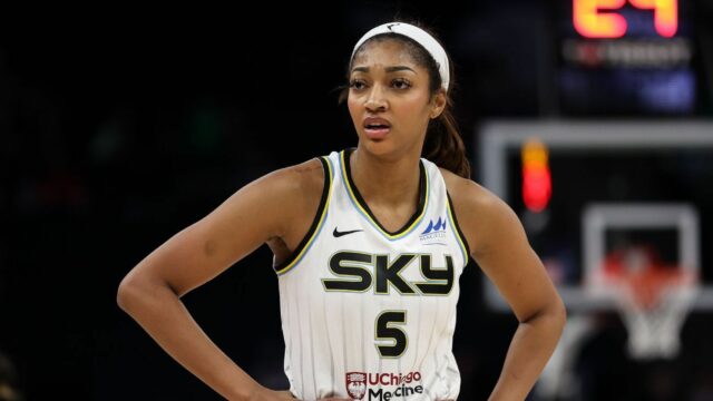 Sky's Angel Reese hovorí, že WNBA bola oficiálne „musí byť opravená“

