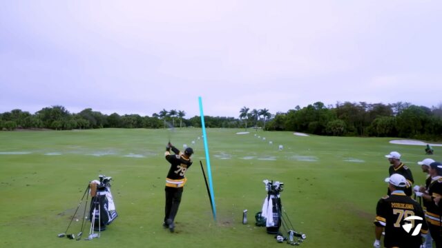 Tiger Woods vyhral najbližších veľkých spoločností v golfovej histórii