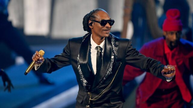 Snoop Dogg sa pripojil k majiteľovi skupine Welsh Club Swansea City

