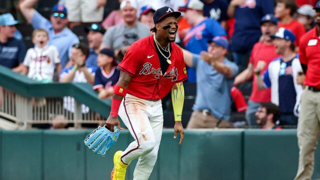 Správy MLB: Braves 'Ronald Acuna Jr robí potenciálnym Worp roka vo výhre

