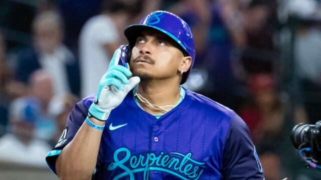 Správy MLB: Námorníci získavajú prvý honkman Josh Naylor z Diamondbacks

