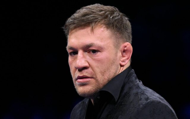 Správy MMA: Legenda UFC reaguje na úniky NSFW od Conora McGregora, Paulo Costa pripomína hovädzie mäso s Dana White, Dustin Poirier hovorí o steroidných plánoch: MMA News Roundup


